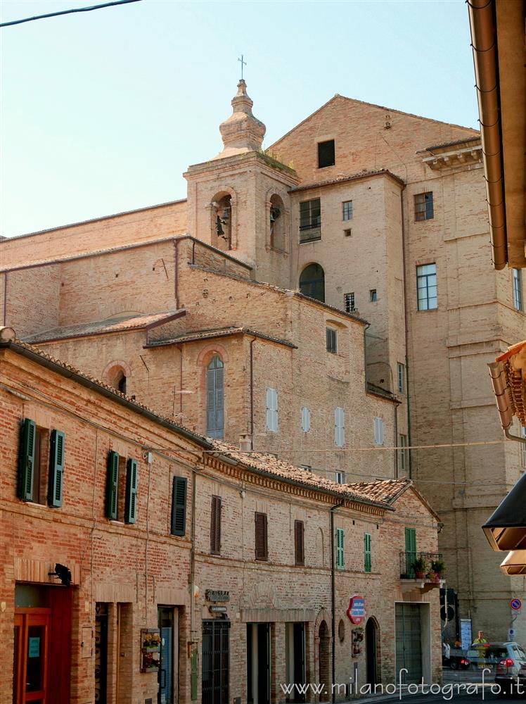 Recanati (Macerata, Italy) - Street in the old centrum